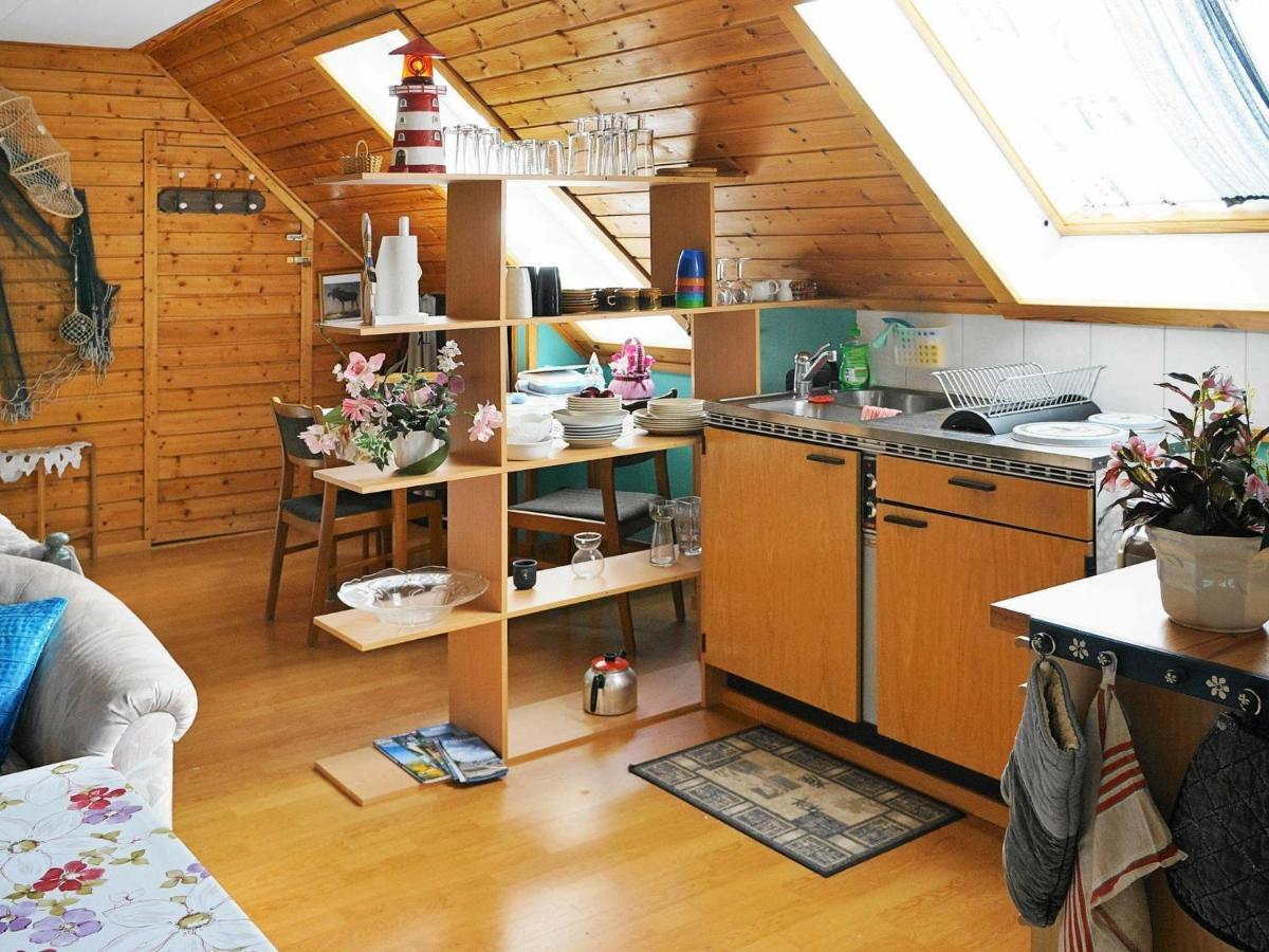 6 Person Holiday Home In Asker N Стенунгсунд Экстерьер фото