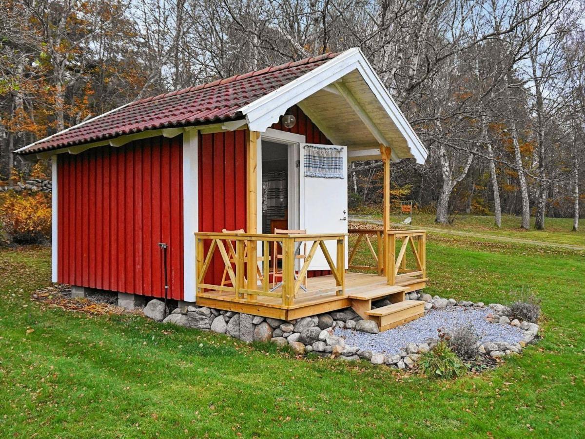 6 Person Holiday Home In Asker N Стенунгсунд Экстерьер фото