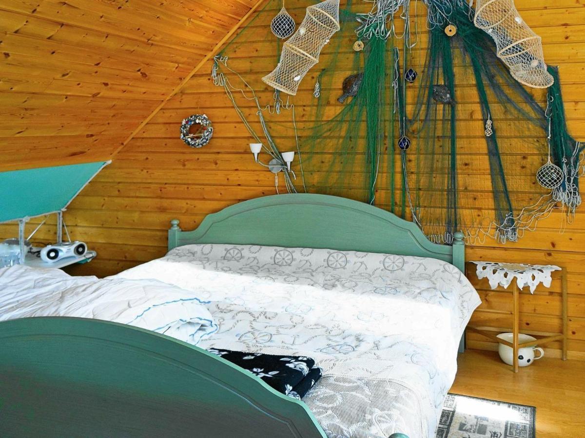 6 Person Holiday Home In Asker N Стенунгсунд Экстерьер фото